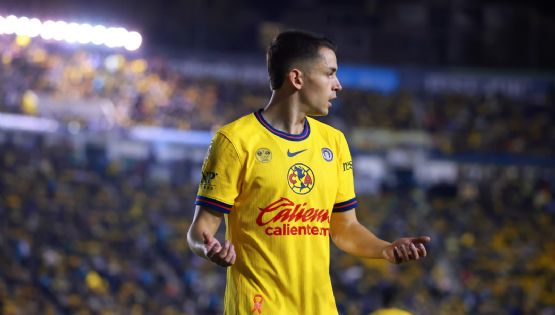 Álvaro Fidalgo se luce con GRAN DETALLE con aficionado del Club América