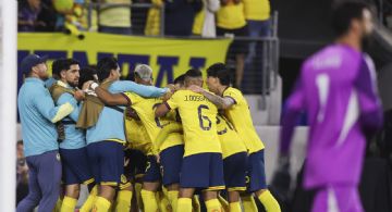 Emotiva cena de DESPEDIDA de Diego Valdés con sus compañeros del Club América