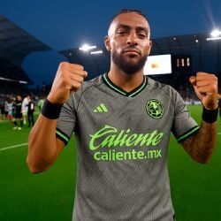 Las DOS VENTAS que harían realidad el FICHAJE de Denis Bouanga con el Club América