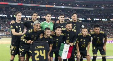 Luis Ángel Malagón e Israel Reyes pasan a SEMIFINALES de Copa Oro con Selección Mexicana