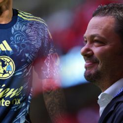 Es un canterano, pero Santiago Baños lo presentó como refuerzo y enfureció a la afición azulcrema