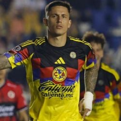 En medio de las POLÉMICAS declaraciones de su agente, Brian Rodríguez envía mensaje a la afición
