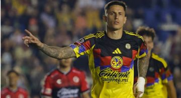 En medio de las POLÉMICAS declaraciones de su agente, Brian Rodríguez envía mensaje a la afición