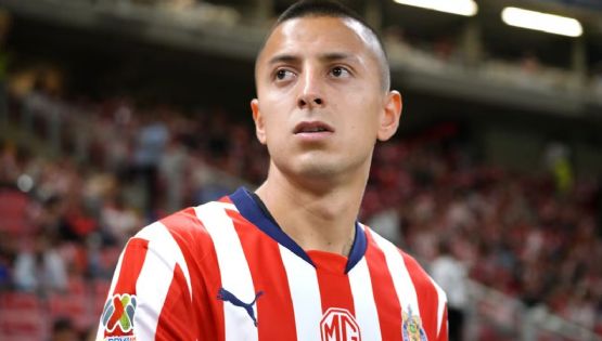 ¡Tenía que ser de Chivas! André Jardine reacciona ENOJADÍSIMO por ridículo error del Piojo Alvarado