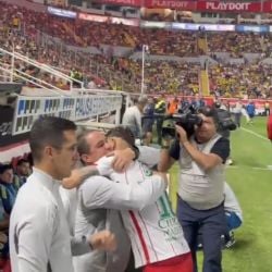 Así fue el EMOTIVO MOMENTO del reencuentro del ‘Chicote’ Calderón con sus ex-compañeros del Club América