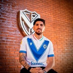 Diego Valdés causa nostalgia con el MENSAJE de su presentación con Vélez Sarsfield