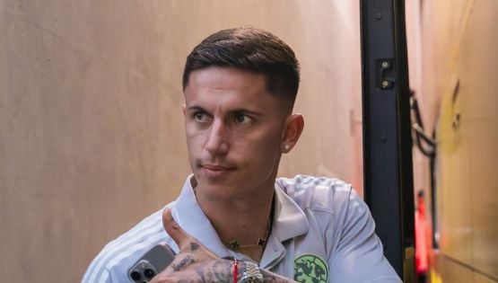 Brian Rodríguez se DISCULPA por cambiar su “acento” ante reclamo de fan