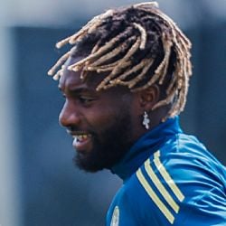 Prensa de Inglaterra lanza advertencia al Club América sobre Allan Saint-Maximin