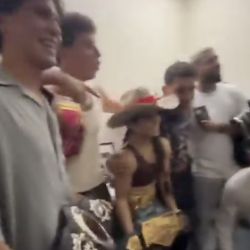 Los jugadores del Club América que fueron a apoyar a Alana Flores en su pelea vs Gala Montes