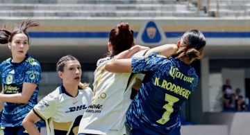 Se quejaron del arbitraje a favor del América Femenil sin ver las ayudas que recibió Pumas