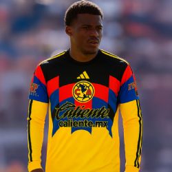 Oficial: Tras haber sido descartado, Club América ya definió el futuro de Javairo Dilrosun
