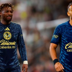 La HUMILLACIÓN que Allan Saint-Maximin le dio a Denis Bouanga y donde demostró que es MEJOR