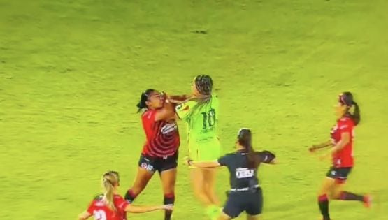 Salió entre problemas del Club América y ahora protagoniza pelea a golpes en la Liga MX