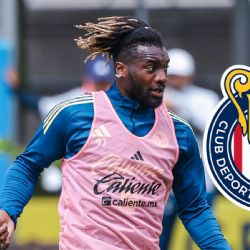 Allan Saint-Maximin ya puso a temblar a Chivas previo al Clásico Nacional