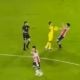 Video: Erick Sánchez le ROMPIÓ la camiseta a Erick Gutiérrez y se SALVÓ de la tarjeta roja