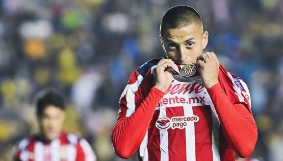 Culpan al Club América por la lesión que sufrió Roberto Alvarado en el Clásico Nacional