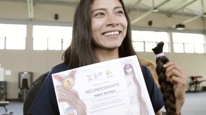 Nancy Antonio dona su cabello para la realización de pelucas oncológicas