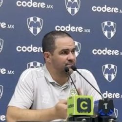 André Jardine da la cara y explica porque Igor Lichnovsky ha jugado más que Ramón Juárez