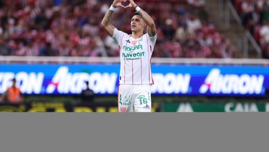 ¡De corazón Azulcrema! 'Chicote' Calderón anota GOLAZO a Chivas y les CELEBRÓ con todo