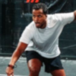 Giovani dos Santos sorprende a todos reapareciendo y practicando un NUEVO DEPORTE