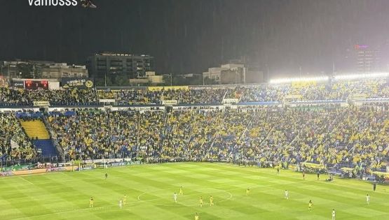 Recién llegada al América Femenil y ya está APOYANDO al equipo varonil en el Clásico Capitalino