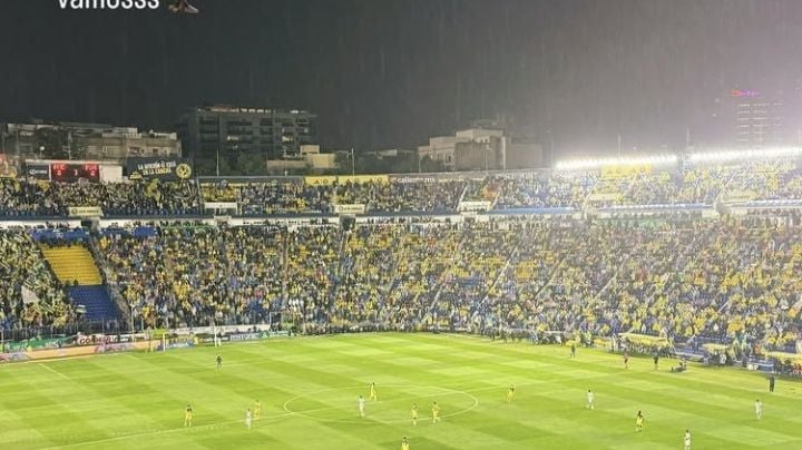 Recién llegada al América Femenil y ya está APOYANDO al equipo varonil en el Clásico Capitalino